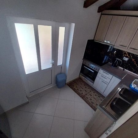 Guest House Ilir Berat Ngoại thất bức ảnh