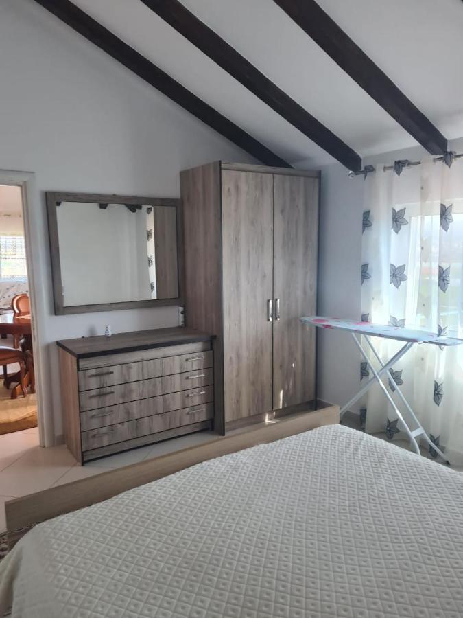 Guest House Ilir Berat Ngoại thất bức ảnh