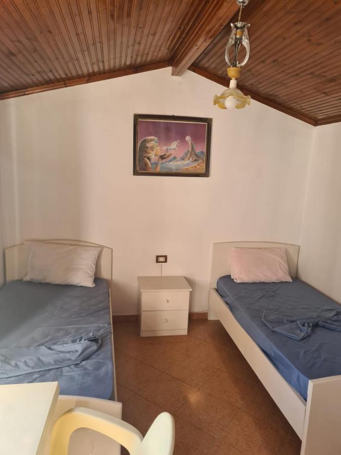 Guest House Ilir Berat Ngoại thất bức ảnh